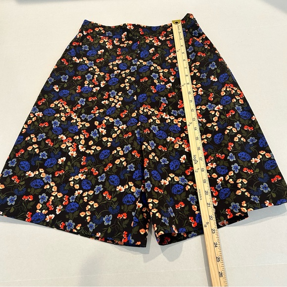 NWT Hunter Bell‎ High Rise Floral Preston Shorts Size 4 - Picture 4 of 8